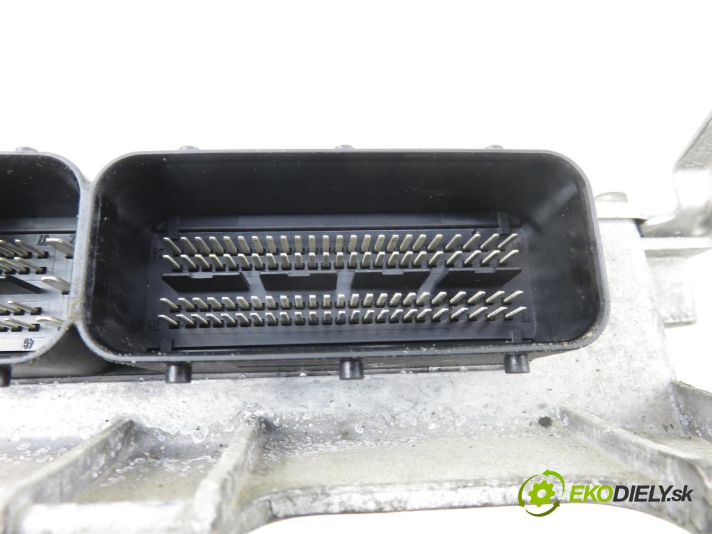 MERCEDES-BENZ KLASA B Sports Tourer (W245) MINIVAN 2006 85,00 B 170 (245.232) - M 266.940 1699,00 řídící jednotka motora A0014460240 ; A2661536679 ; 5WK90941