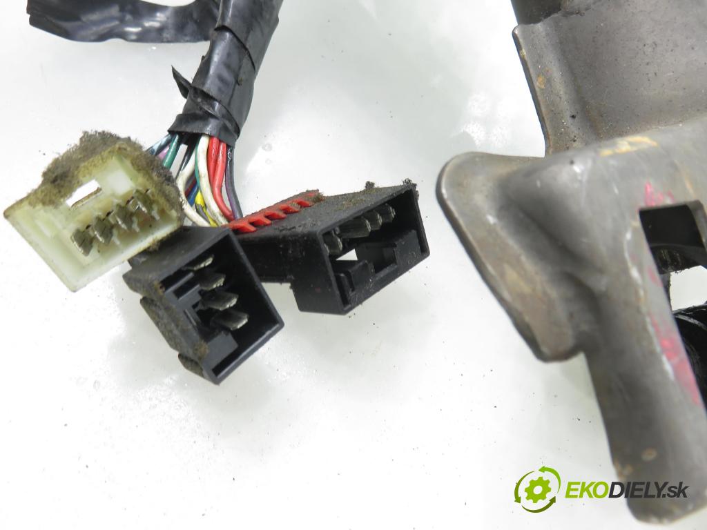 FIAT CINQUECENTO (170_) HB 1997 22,00 0.7 i (170AD) - 170 A.046 704,00 Hriadeľ, tyč volantu  (Tyč riadenia (volantu))