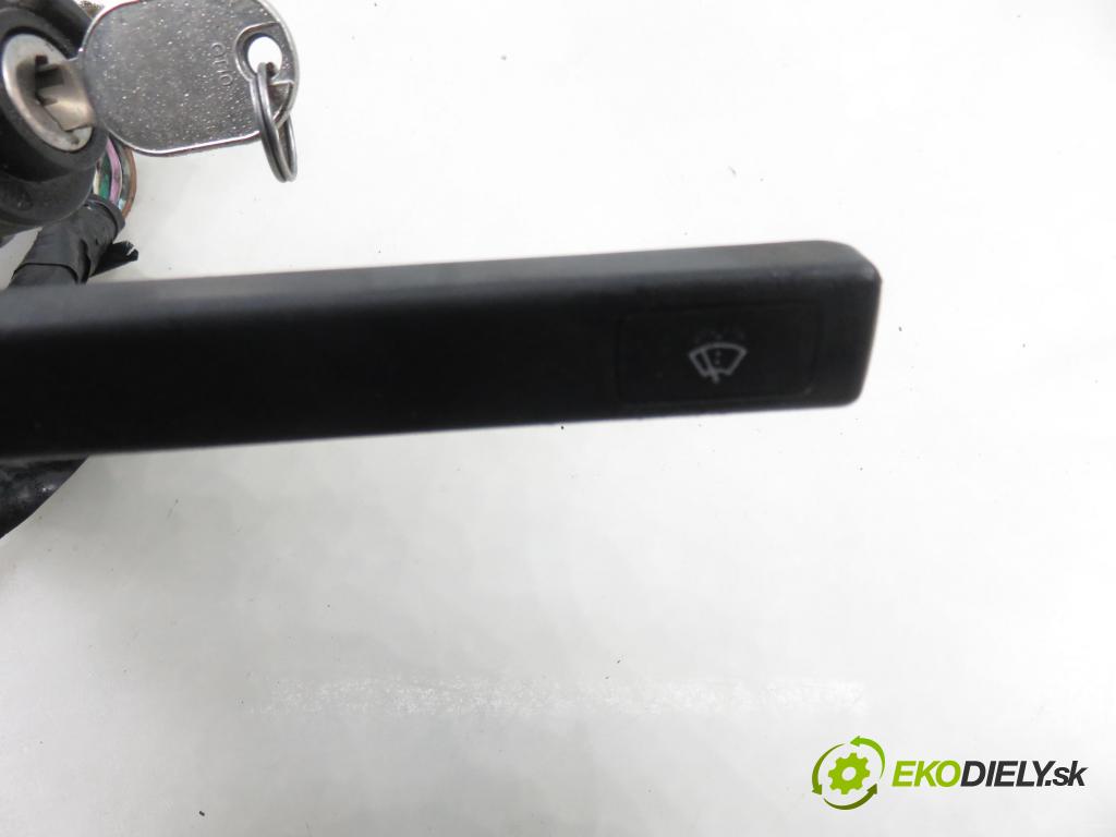 FIAT CINQUECENTO (170_) HB 1997 22,00 0.7 i (170AD) - 170 A.046 704,00 Hriadeľ, tyč volantu  (Tyč riadenia (volantu))