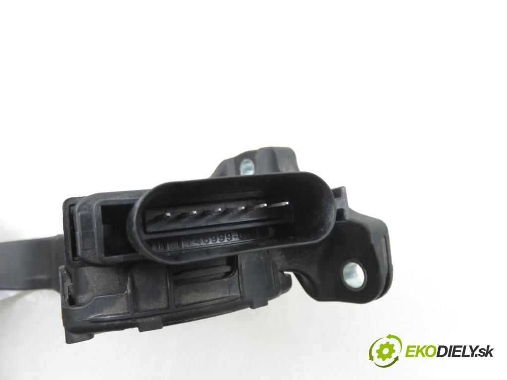 FORD S-MAX (WA6) MINIVAN 2014 120,00 2.0 TDCi - TXWA 1997,00 Potenciometer plynu 6PV01083410 ; 6G929F836JE (Potenciometer plynového pedálu)