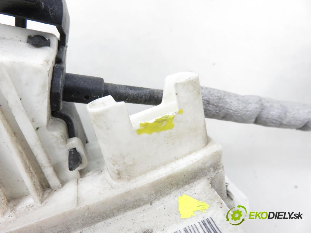 MERCEDES-BENZ KLASA B Sports Tourer (W245) MINIVAN 2006 85,00 B 170 (245.232) - M 266.940 1699,00 zámok 1697202535