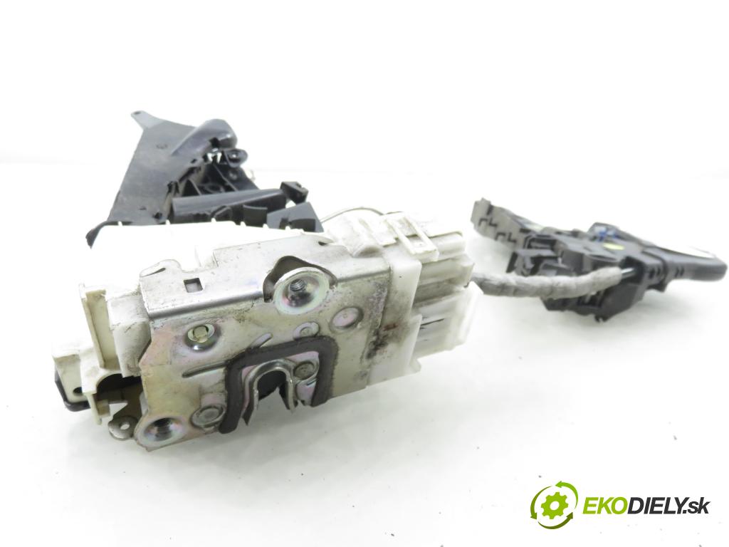 MERCEDES-BENZ KLASA B Sports Tourer (W245) MINIVAN 2006 85,00 B 170 (245.232) - M 266.940 1699,00 zámok 1697202535