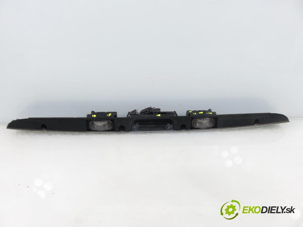 MERCEDES-BENZ KLASA B Sports Tourer (W245) MINIVAN 2006 85,00 B 170 (245.232) - M 266.940 1699,00 Zadné čelo dverí kufor