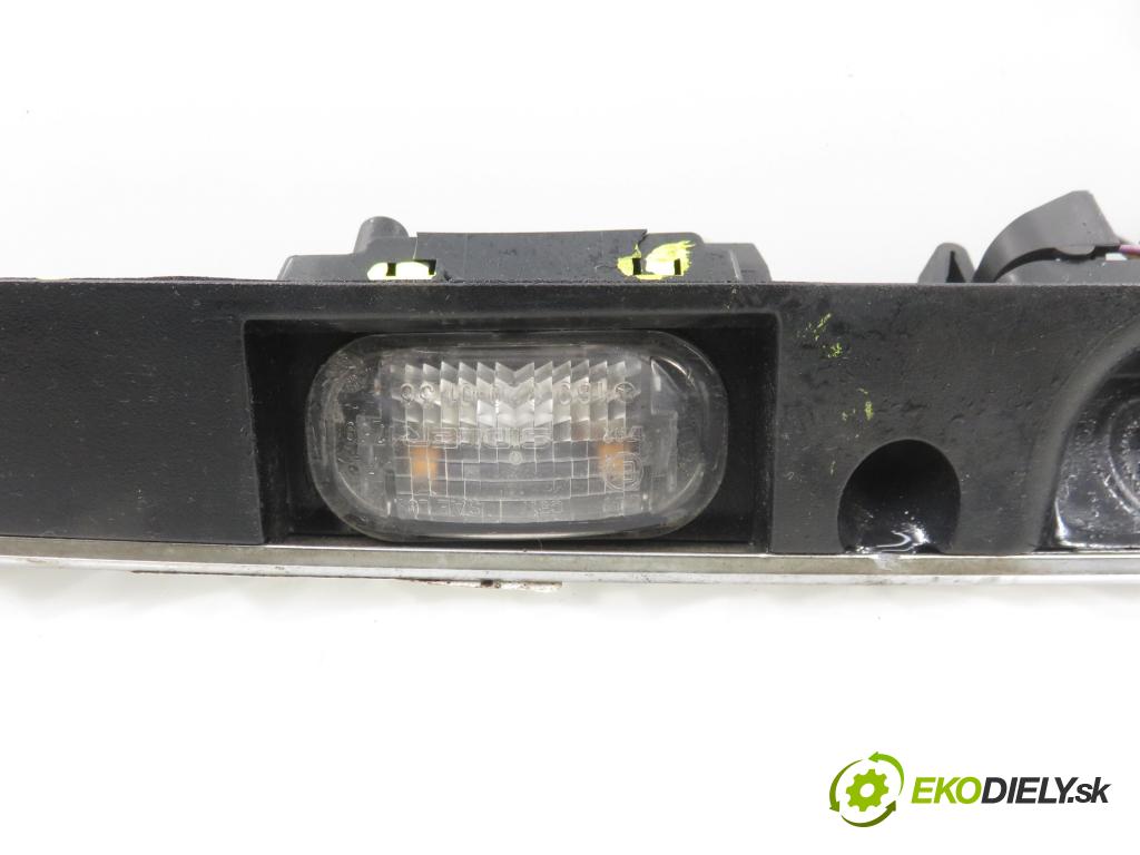 MERCEDES-BENZ KLASA B Sports Tourer (W245) MINIVAN 2006 85,00 B 170 (245.232) - M 266.940 1699,00 Zadné čelo dverí kufor