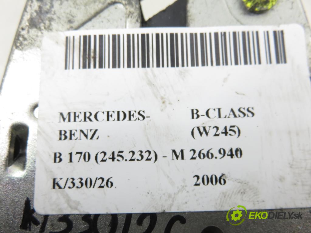 MERCEDES-BENZ KLASA B Sports Tourer (W245) MINIVAN 2006 85,00 B 170 (245.232) - M 266.940 1699,00 zámok dverí kufor A1697400036