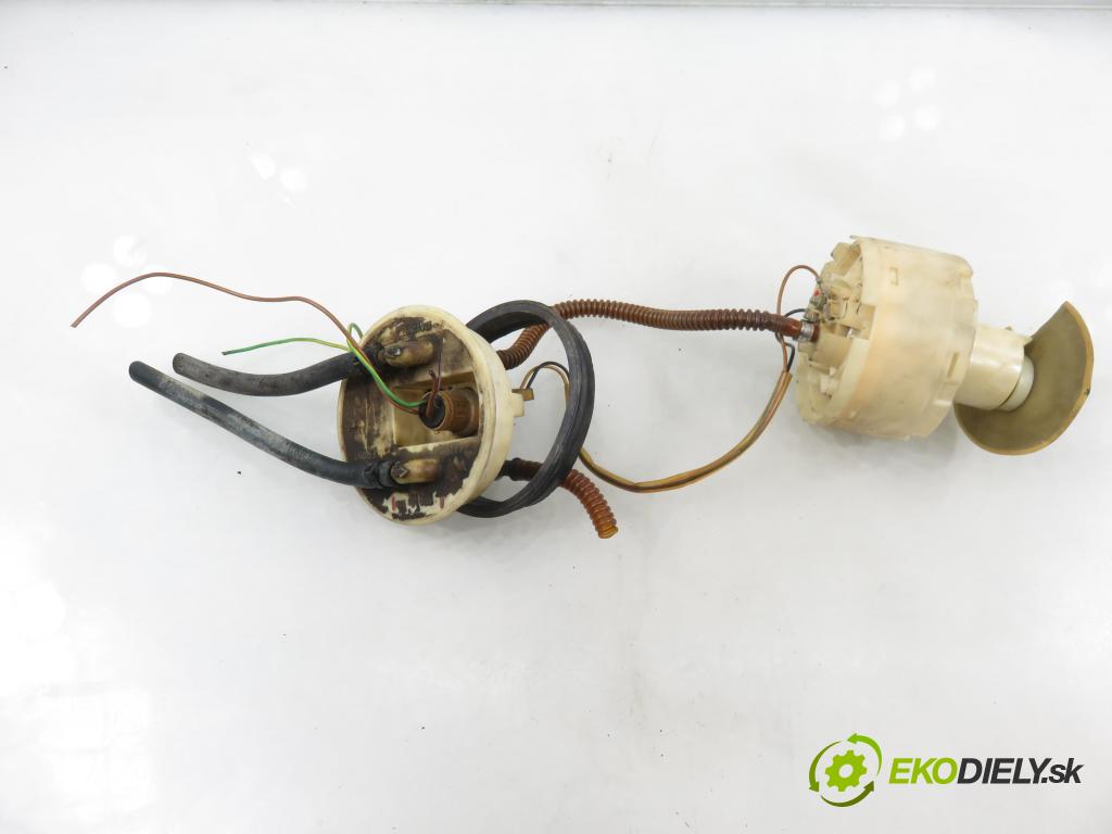 AUDI A4 (8D2, B5) SEDAN 1997 92,00 1.8 - ADR 1781,00 Pumpa paliva 8D0201319