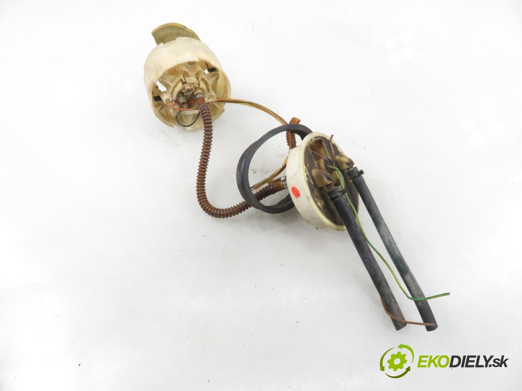 AUDI A4 (8D2, B5) SEDAN 1997 92,00 1.8 - ADR 1781,00 Pumpa paliva 8D0201319