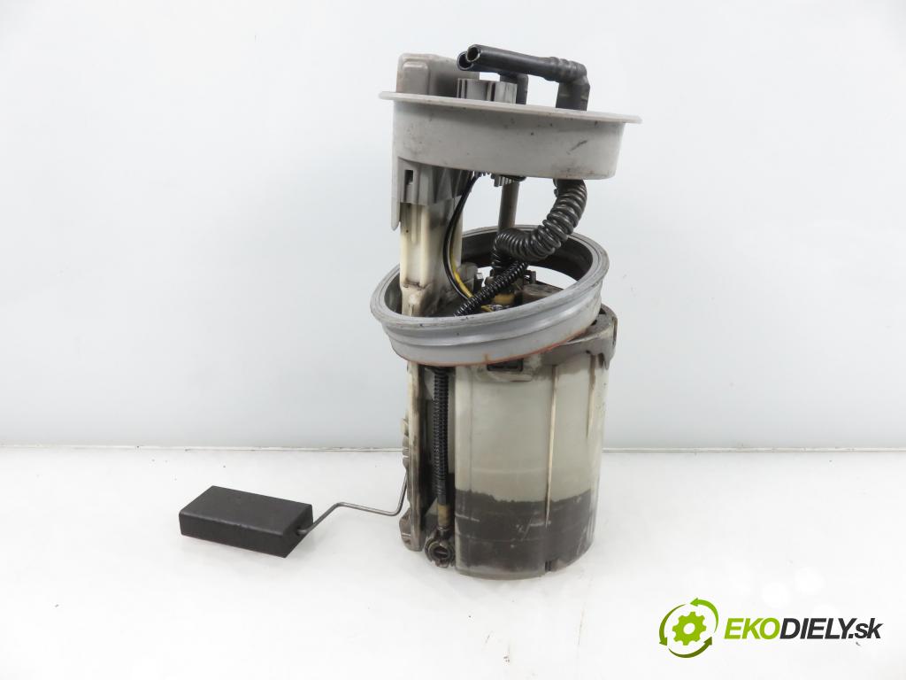 VW BORA (1J2) SEDAN 2002 74,00 1.9 TDI PD 101 - ATD 1896,00 Pumpa paliva 1J0919050