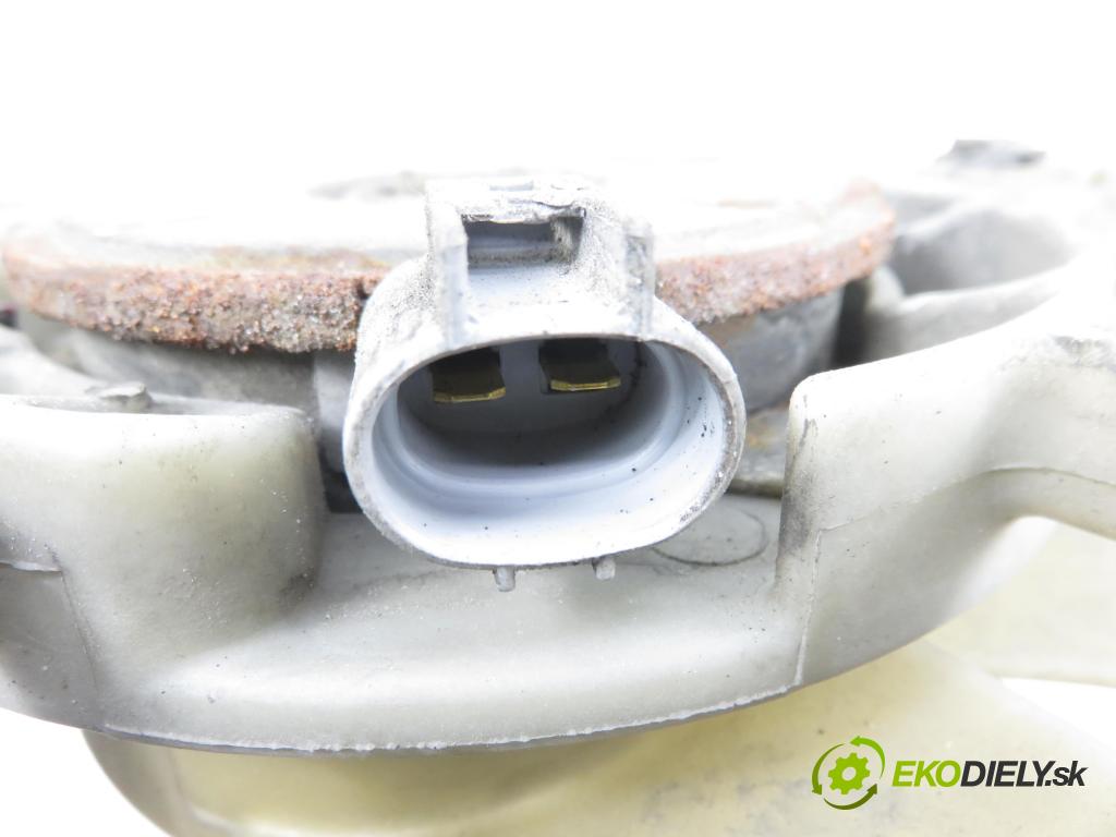 TOYOTA YARIS (_P1_) HB 2003 0,00 1.5 (NCP13_) - 1NZ-FE 1497,00 Ventilátor chladič klíma/voda 1680003540