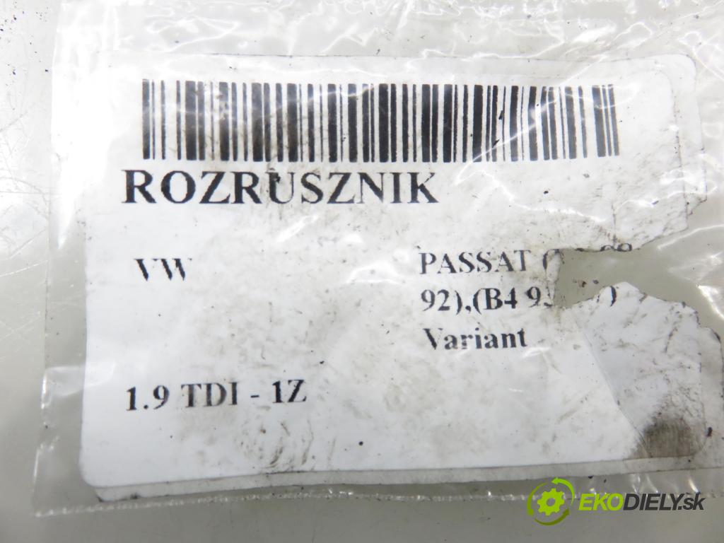 VW PASSAT B3/B4 Variant (3A5, 35I) KOMBI 1994 66,00 1.9 TDI - 1Z 1896,00 startér 02A911023G ; 000110084 (Startér)