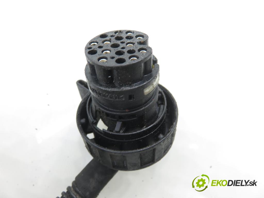 AUDI Q5 (8R) SUV 2010 176,00 3.0 TDI quattro - CCWA 2967,00 BALÍČEK: elektrická Motor