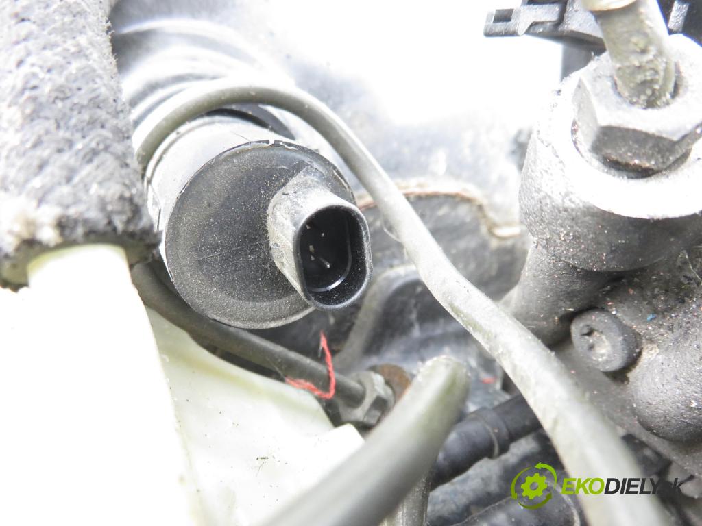 VW PASSAT B3/B4 Variant (3A5, 35I) KOMBI 1994 66,00 1.9 TDI - 1Z 1896,00 Posilovač 3A1614101 ; 1063631401 ; 10044707453 (Servočerpadlo)