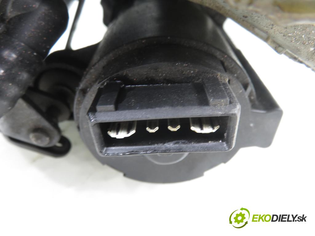 VW PASSAT B3/B4 Variant (3A5, 35I) KOMBI 1994 66,00 1.9 TDI - 1Z 1896,00 Posilovač 3A1614101 ; 1063631401 ; 10044707453 (Servočerpadlo)