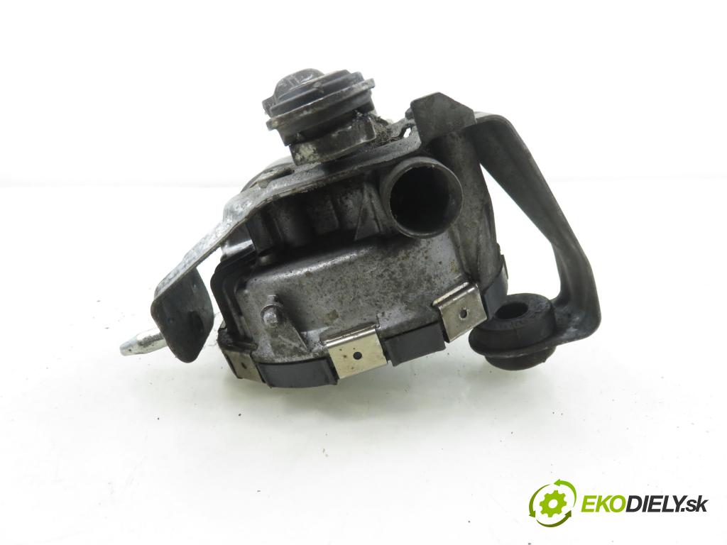 VW TOURAN (1T1, 1T2) MINIVAN 2004 74,00 1.9 TDI PD 100 - AVQ 1896,00 MECHANISMUS/ motorek stěračů 1T0955024E ; 0390241786