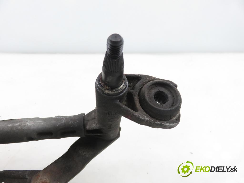 VW TOURAN (1T1, 1T2) MINIVAN 2004 74,00 1.9 TDI PD 100 - AVQ 1896,00 MECHANISMUS/ motorek stěračů 1T0955024E ; 0390241786