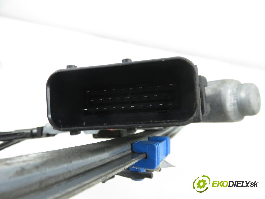 RENAULT ESPACE IV (JK0/1_) MINIVAN 2007 100,00 2.0 (JK09) - F4R 792 1998,00 Mechanizmus okien 116097