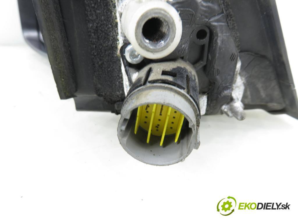 RENAULT ESPACE IV (JK0/1_) MINIVAN 2007 100,00 2.0 (JK09) - F4R 792 1998,00 Spätné zrkadlo LE