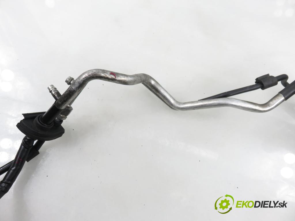 AUDI A6 (4F2, C6) SEDAN 2004 165,00 3.0 TDI quattro - BMK 2967,00 trubka klimatizace 4F0260712Q ; 4F0820189D