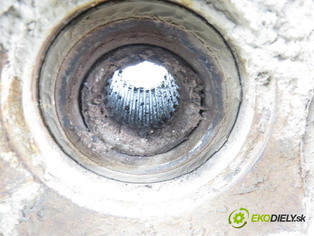 CHRYSLER PT CRUISER (PT_) MINIVAN 2001 104,00 2 - ECC 1996,00 náboj PP ABS 370AB