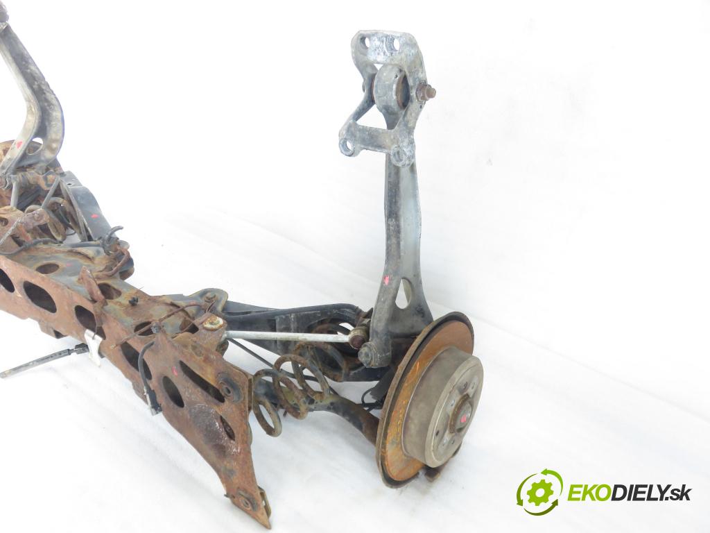 PEUGEOT 406 (8B) SEDAN 2001 66,00 2.0 HDI 90 - RHY (DW10TD) 1997,00 zadné