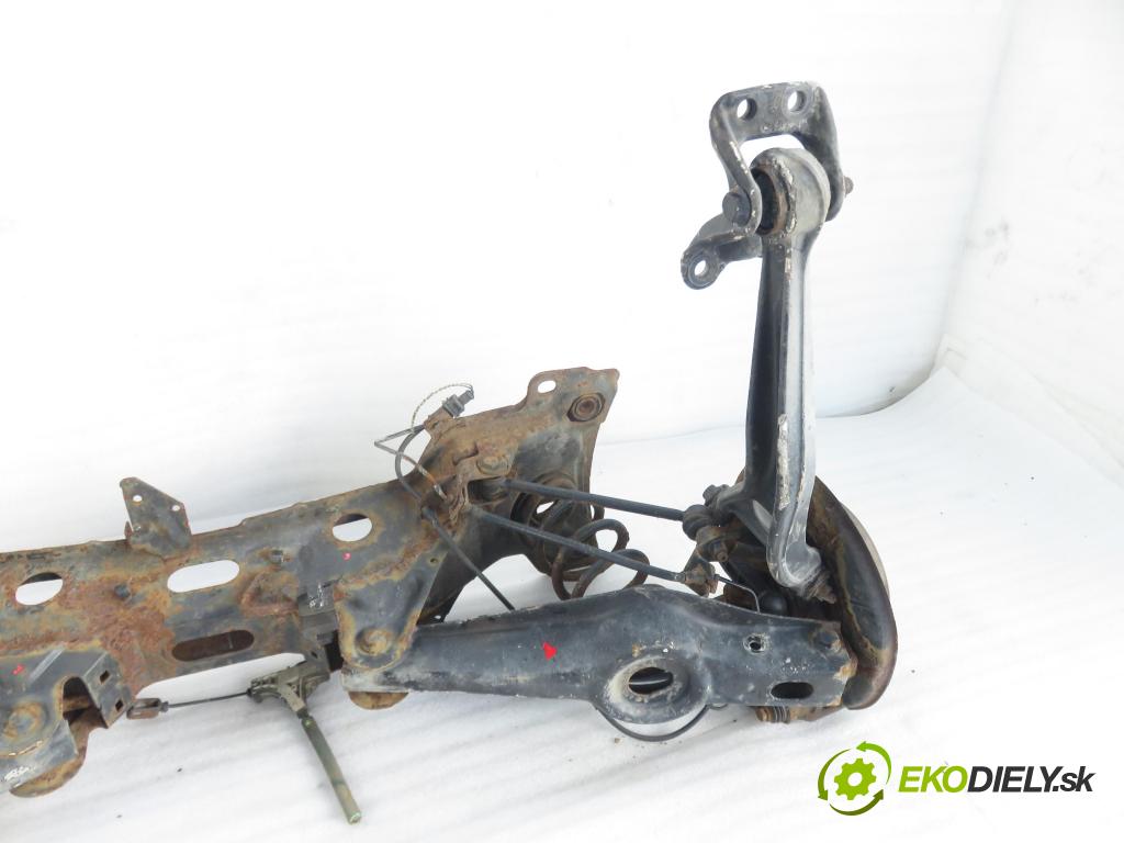 PEUGEOT 406 (8B) SEDAN 2001 66,00 2.0 HDI 90 - RHY (DW10TD) 1997,00 zadné