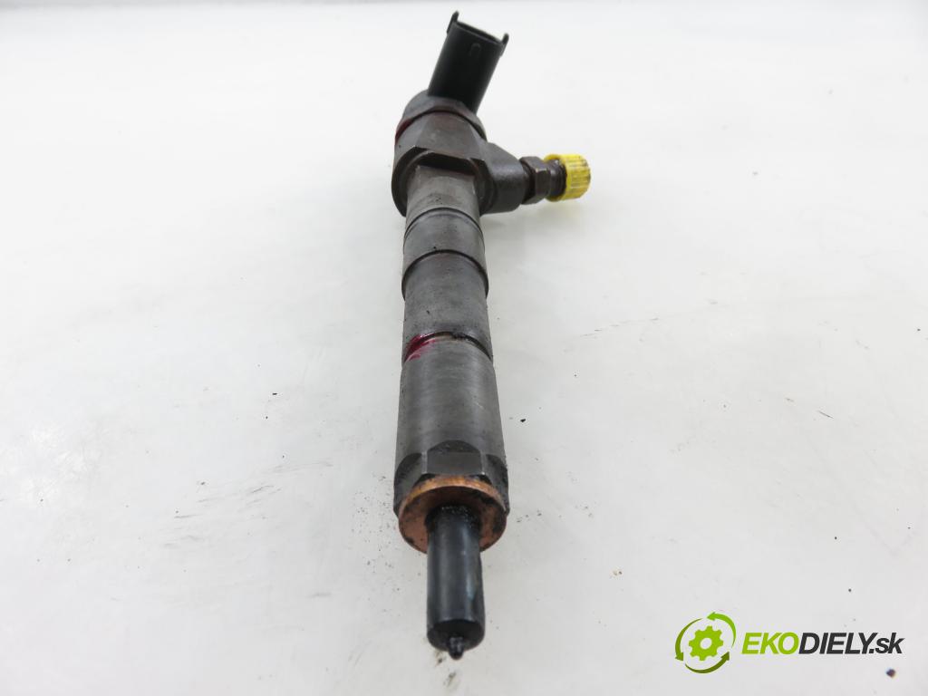 FIAT BRAVO II (198_) HB 2006 77,00 1.6 D Multijet - 198 A3.000 1598,00 vstrekovač 0445110300 (Vstrekovač paliva)