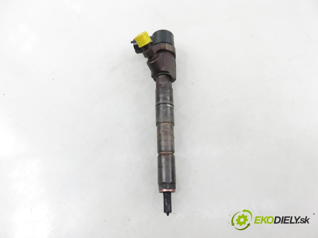 FIAT BRAVO II (198_) HB 2006 77,00 1.6 D Multijet - 198 A3.000 1598,00 vstrekovač 0445110300 (Vstrekovač paliva)