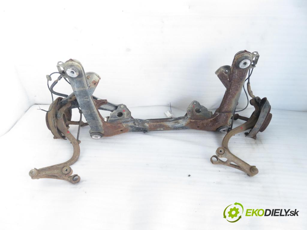 AUDI A4 (8D2, B5) SEDAN 1997 92,00 1.8 20V 125 quattro - ADR 1781,00 zadné