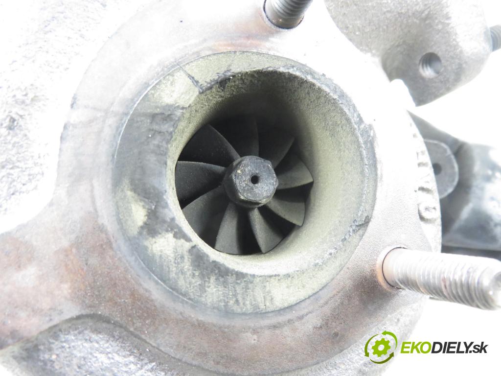 VW PASSAT B5.5 (3B3) SEDAN 2001 74,00 1.9 TDI PD 101 - AVB 1896,00 RYCHLONABÍJEČKA: 028145702R (Kompletní turbodmychadlo)