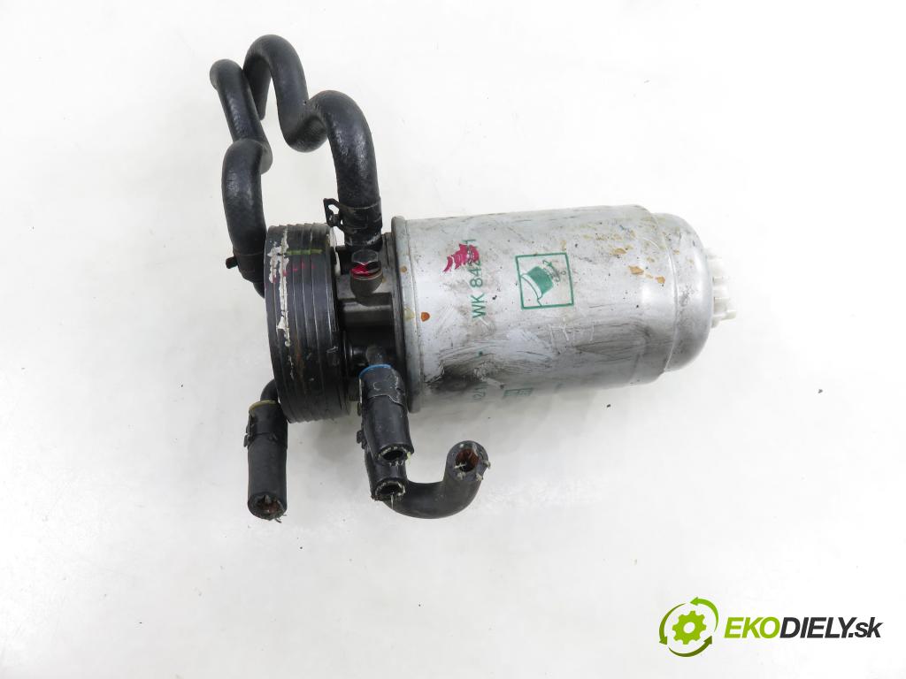 VW PASSAT B5.5 (3B3) SEDAN 2001 74,00 1.9 TDI PD 101 - AVB 1896,00 paliva 3B0201896