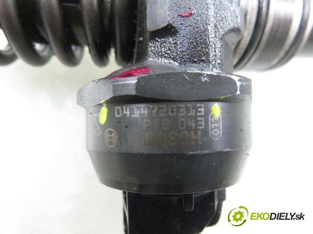 VW CADDY III Furgon (2KA, 2KH, 2CA, 2CH) FURGON 2006 77,00 1.9 TDI - BLS 1896,00 Vstrekovač 038130073BN ; 0414720313 (Vstrekovač paliva)