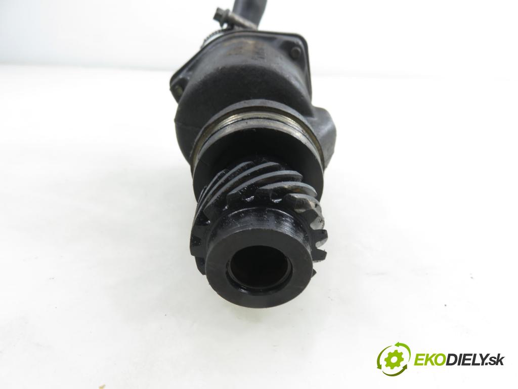 AUDI A4 (8D2, B5) KOMBI 1998 81,00 1.9 TDI 110 - AFN 1896,00 Pumpa vákuová 028207A