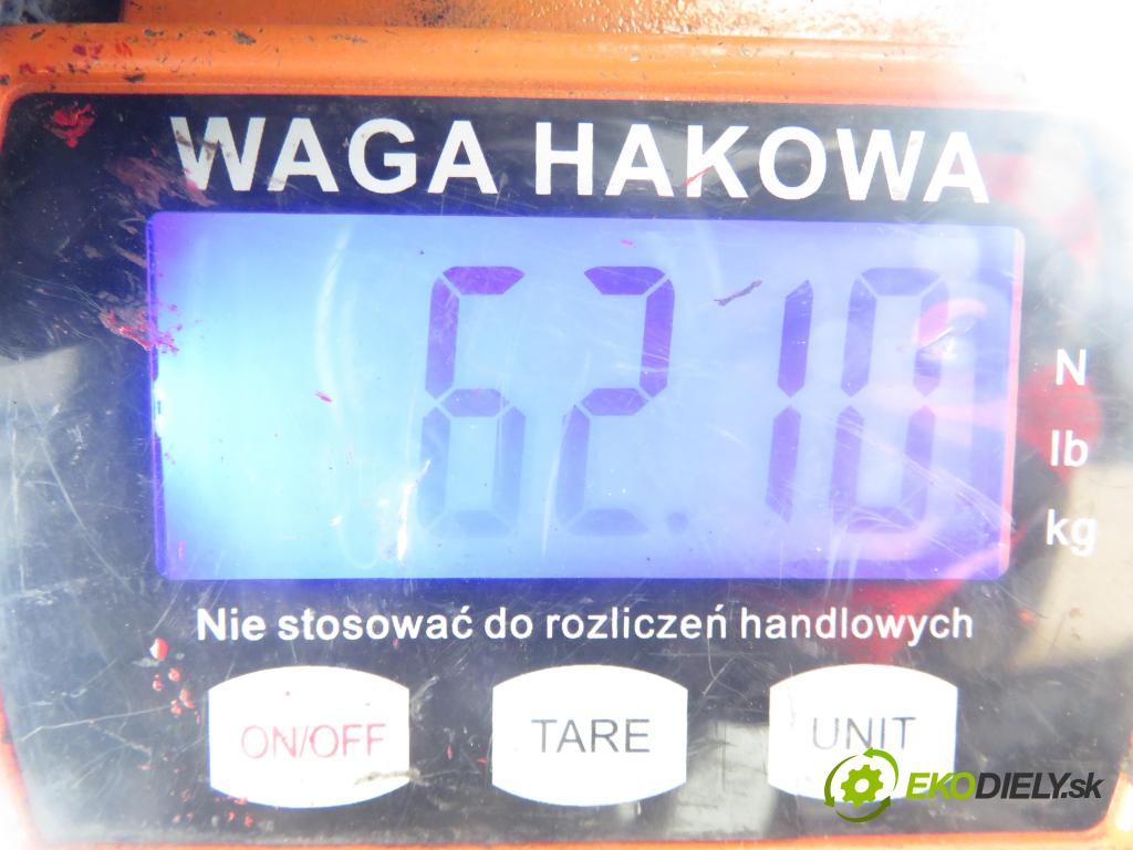 CHRYSLER VOYAGER IV (RG, RS) MINIVAN 2001 0,00 3.3 AWD - EGA 3301,00 Výstuha zadná ABS