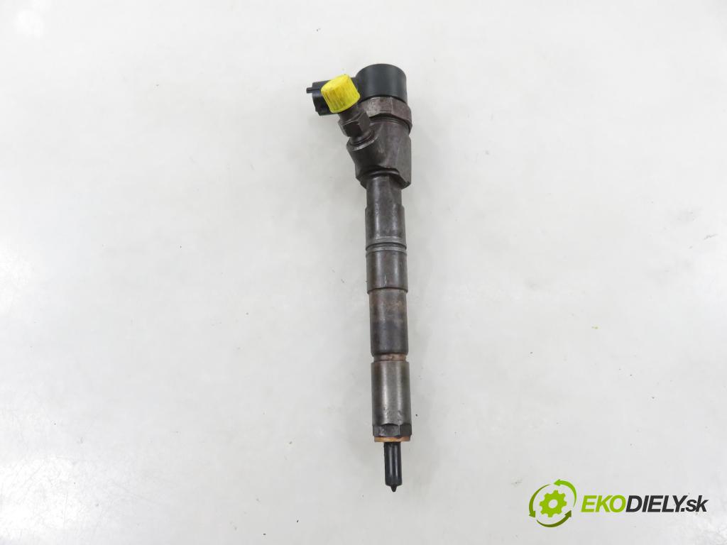 FIAT BRAVO II (198_) HB 2006 77,00 1.6 D Multijet - 198 A3.000 1598,00 vstrekovač 0445110300 (Vstrekovač paliva)