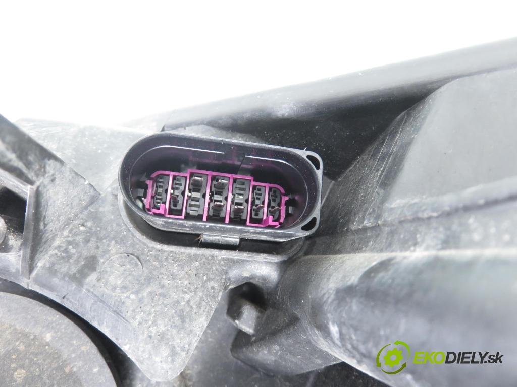 FORD S-MAX (WA6) MINIVAN 2014 120,00 2.0 TDCi - TXWA 1997,00 Svetlo PP 6M2113W029AL ; 1EJ00925002