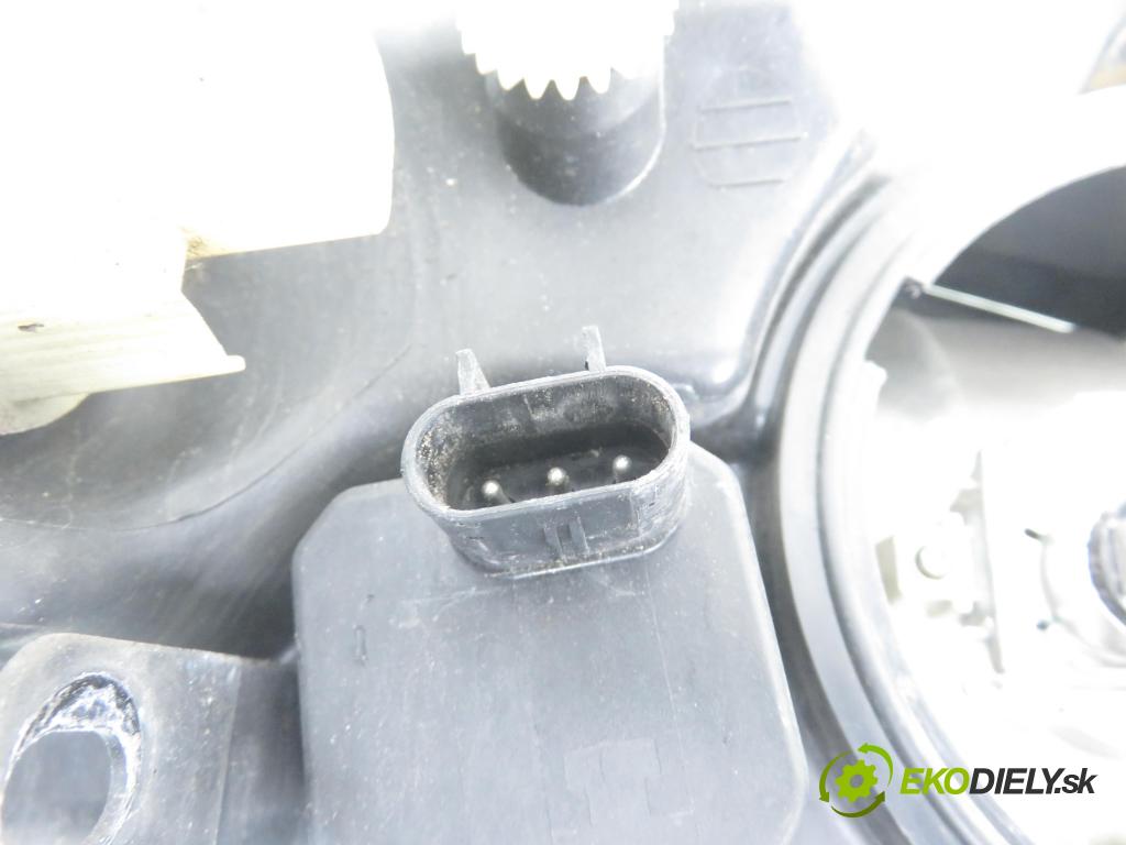 MITSUBISHI SPACE STAR nadwozie wielkoprzestrzenne (MPV) (DG_A) MINIVAN 2004 72,00 1.6 16V (DG3A) 98 - 4G18 1584,00 Svetlo LP