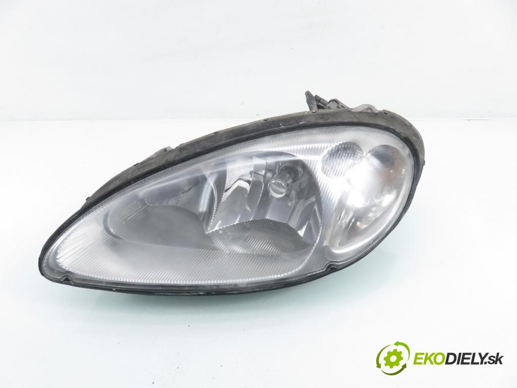 CHRYSLER PT CRUISER (PT_) MINIVAN 2001 104,00 2 - ECC 1996,00 Svetlo LP 