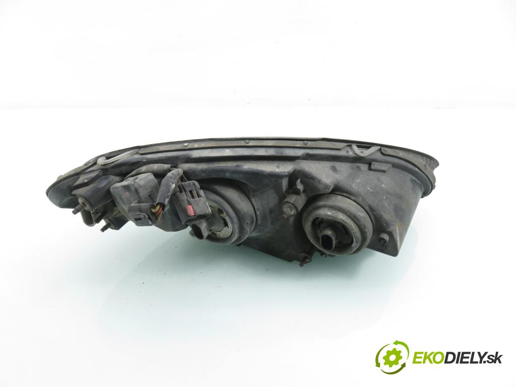 CHRYSLER PT CRUISER (PT_) MINIVAN 2001 104,00 2 - ECC 1996,00 světlo LP