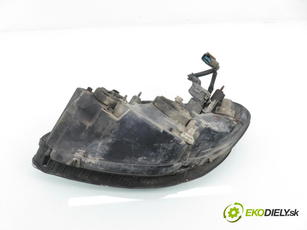 CHRYSLER PT CRUISER (PT_) MINIVAN 2001 104,00 2 - ECC 1996,00 Svetlo PP