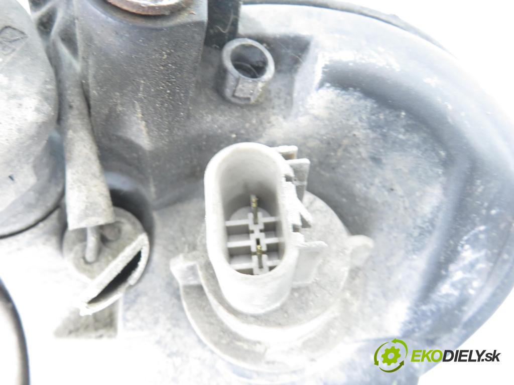 CHRYSLER PT CRUISER (PT_) MINIVAN 2001 104,00 2 - ECC 1996,00 Svetlo PP