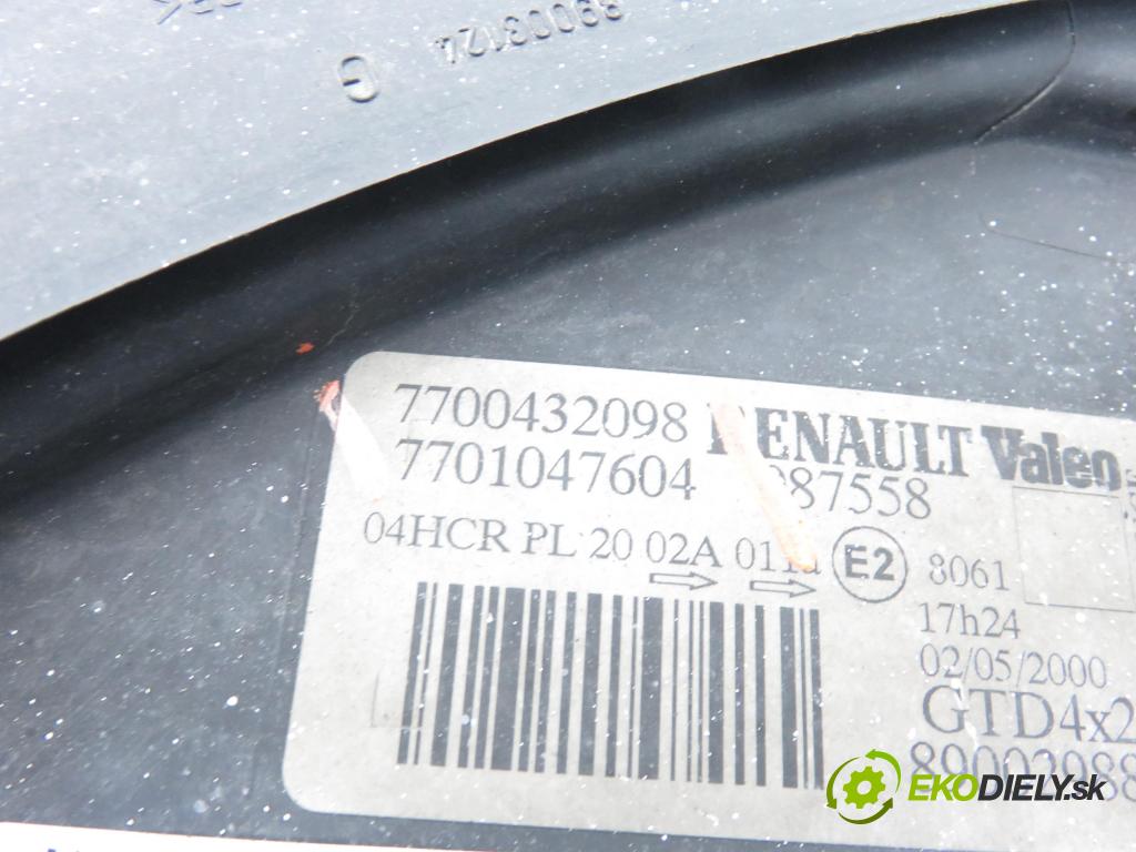 RENAULT SCENIC I (JA0/1_) MINIVAN 2000 70,00 1.4 16V 95 -  K4J 750 1390,00 světlo LP 7700432098 ; 7701047604