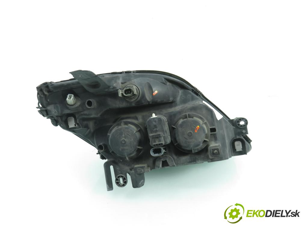 RENAULT SCENIC I (JA0/1_) MINIVAN 2000 70,00 1.4 16V 95 -  K4J 750 1390,00 světlo LP 7700432098 ; 7701047604