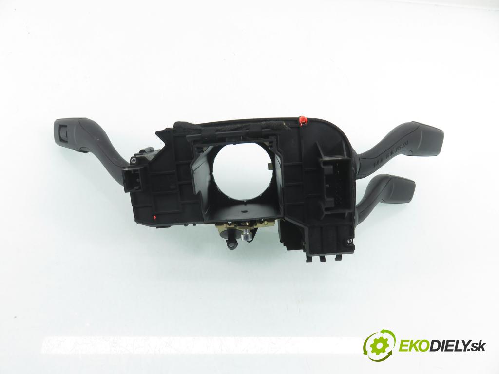 AUDI A4 (8E2, B6) SEDAN 2001 96,00 1.9 TDI PD 130 - AWX 1896,00 páčka/prepínač 8E0953549L