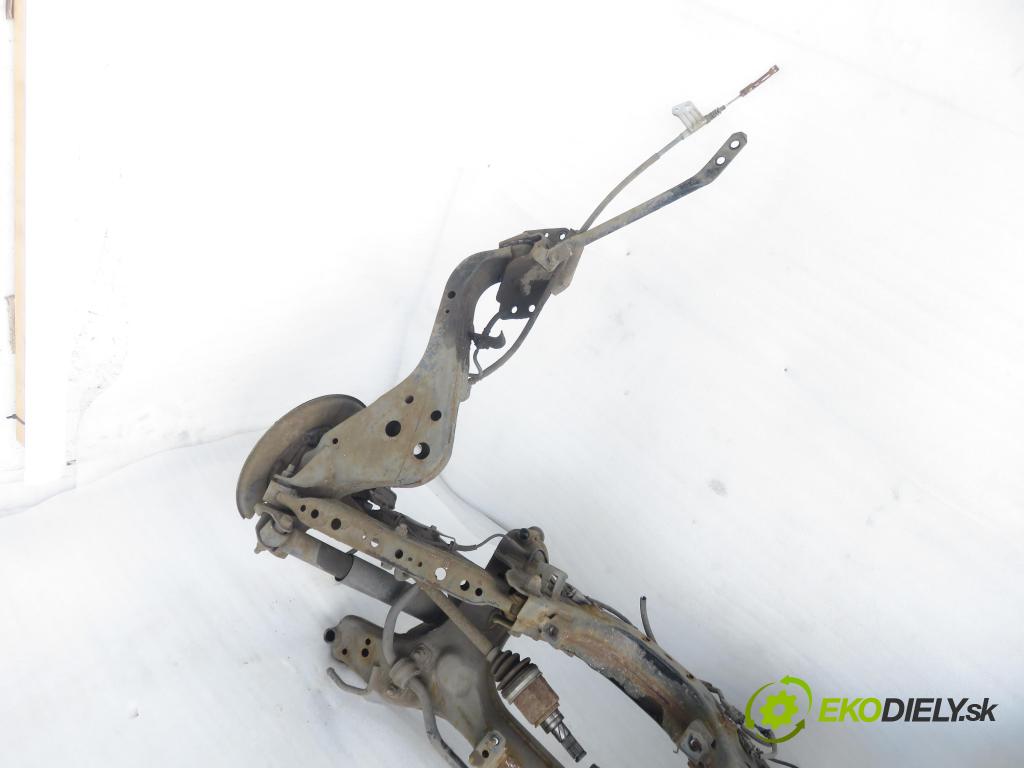 RENAULT KOLEOS I (HY_) SUV 2011 110,00 2.0 dCi 4x4 150 1995,00 zadné