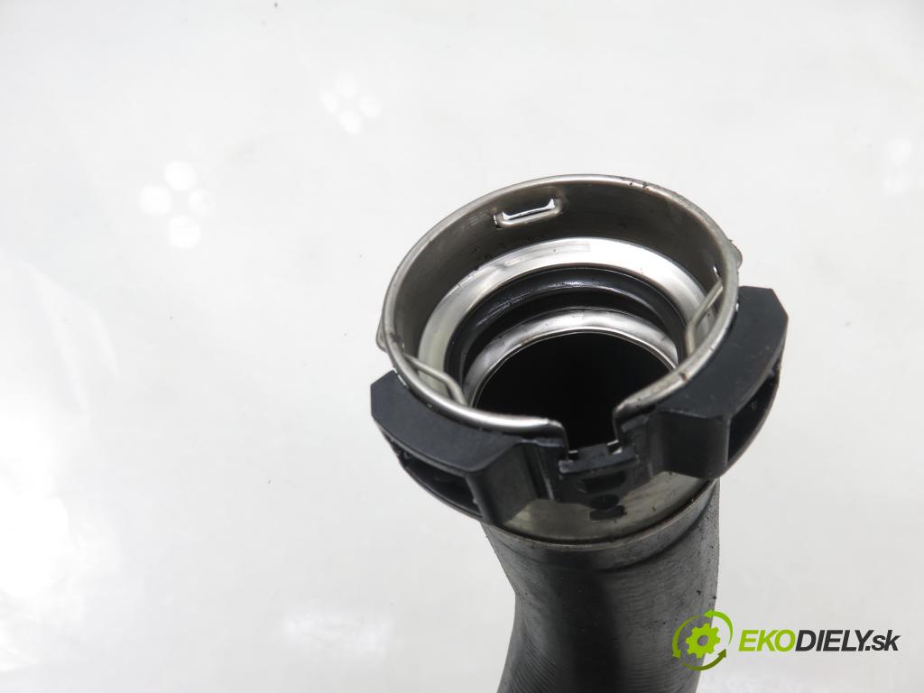 DACIA DUSTER (HM_) SUV 2021 74,00 1.0 TCe 100 (HMMT) 999,00 Rúra prívodu vzduchu 400000643001 ; 144604864R ; 310000195603