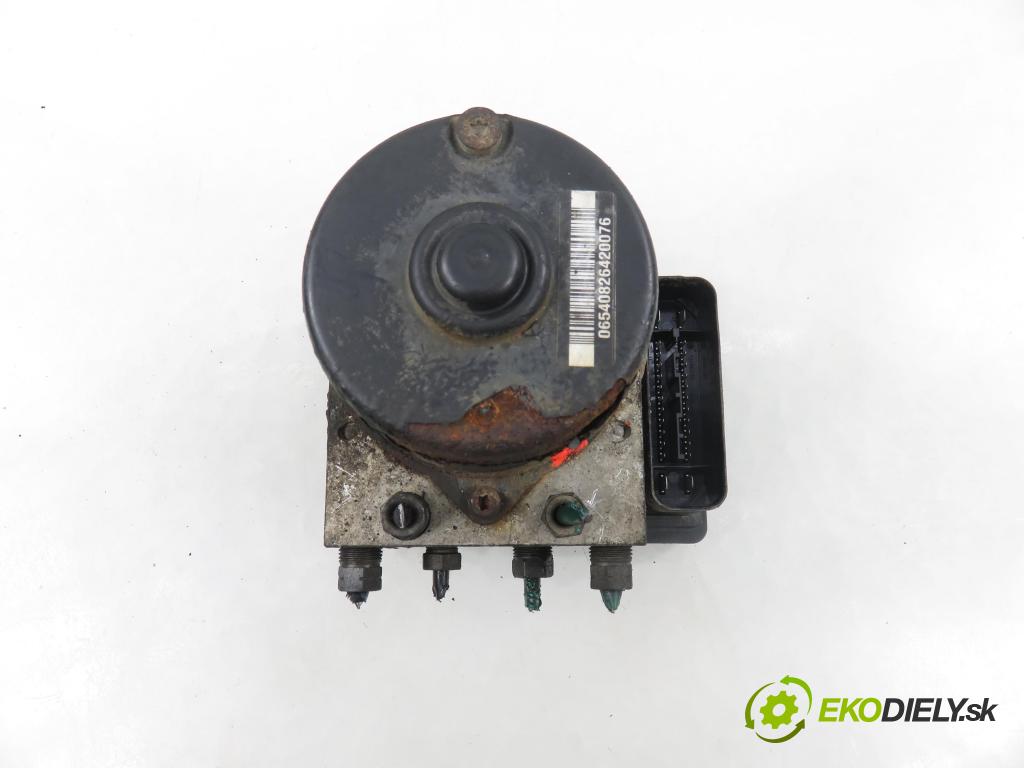 RENAULT ESPACE IV (JK0/1_) MINIVAN 2005 85,00 1.9 dCi 116 - F9Q 820 1870,00 Pumpa ABS 8200808145 ; 10039929574 (Pumpa ABS)