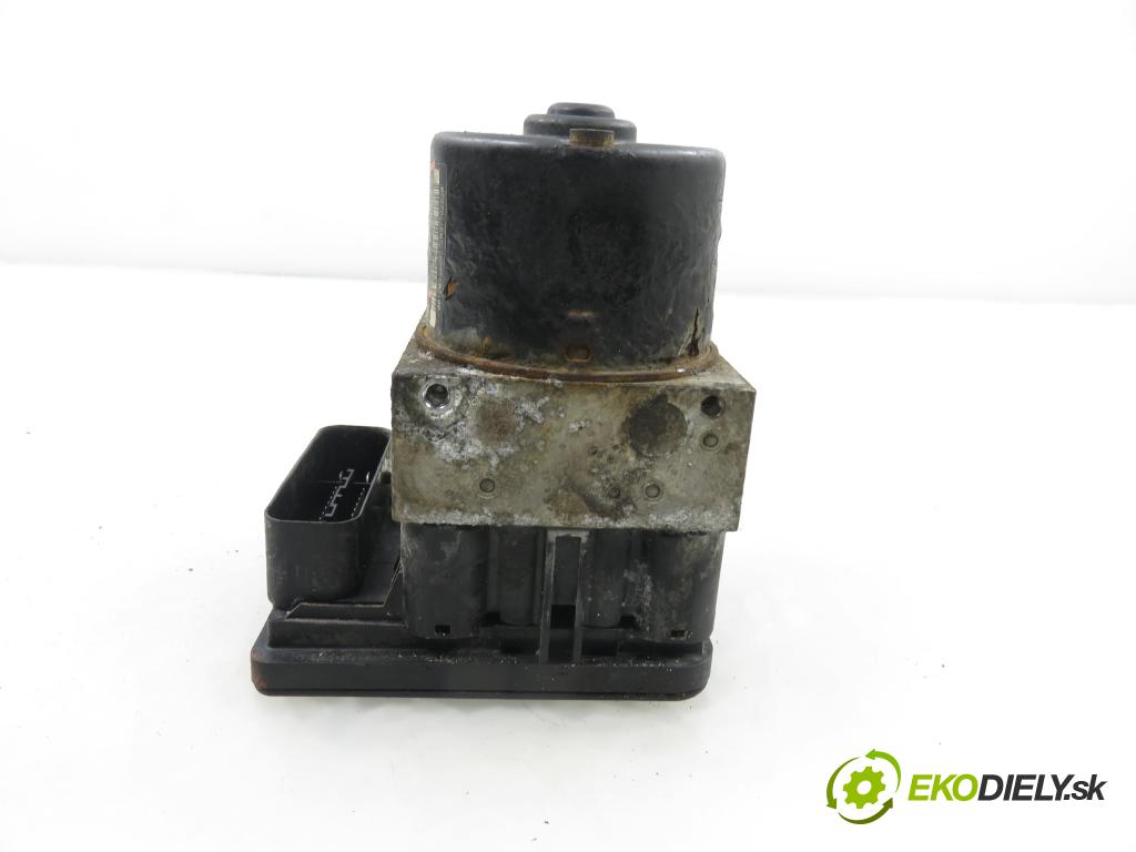 RENAULT ESPACE IV (JK0/1_) MINIVAN 2005 85,00 1.9 dCi 116 - F9Q 820 1870,00 Pumpa ABS 8200808145 ; 10039929574 (Pumpa ABS)