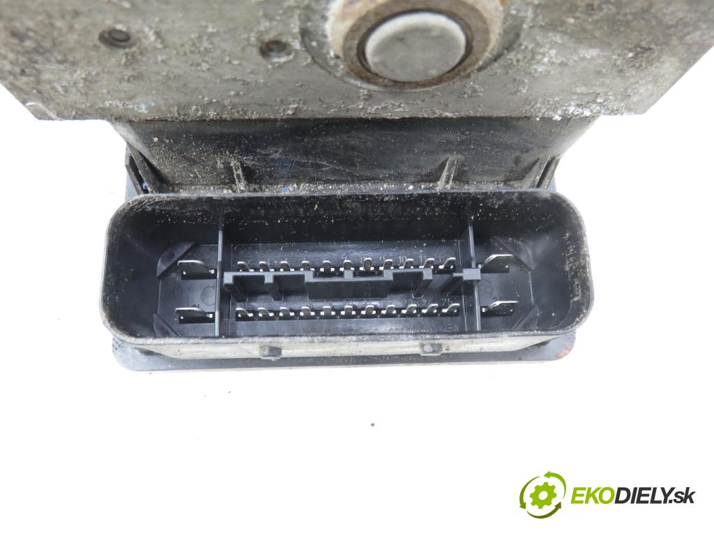 RENAULT ESPACE IV (JK0/1_) MINIVAN 2005 85,00 1.9 dCi 116 - F9Q 820 1870,00 Pumpa ABS 8200808145 ; 10039929574 (Pumpa ABS)