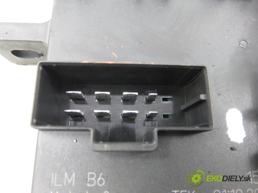AUDI A4 (8E2, B6) SEDAN 2001 96,00 1.9 TDI PD 130 - AWX 1896,00 Riadiaca jednotka svetlá 8E0907279B