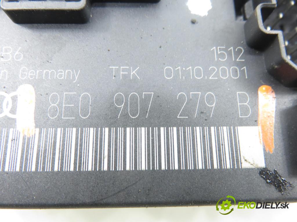 AUDI A4 (8E2, B6) SEDAN 2001 96,00 1.9 TDI PD 130 - AWX 1896,00 Riadiaca jednotka svetlá 8E0907279B